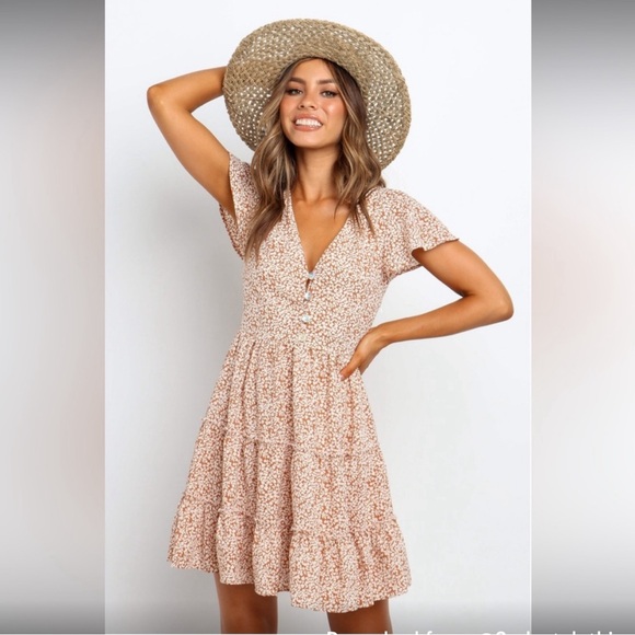 Petal and Pup Mini Dress- NWT Size 4 - Picture 1 of 6